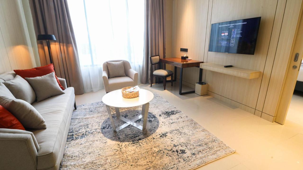 Prime Park Hotel & Convention Lombok Mataram Bagian luar foto