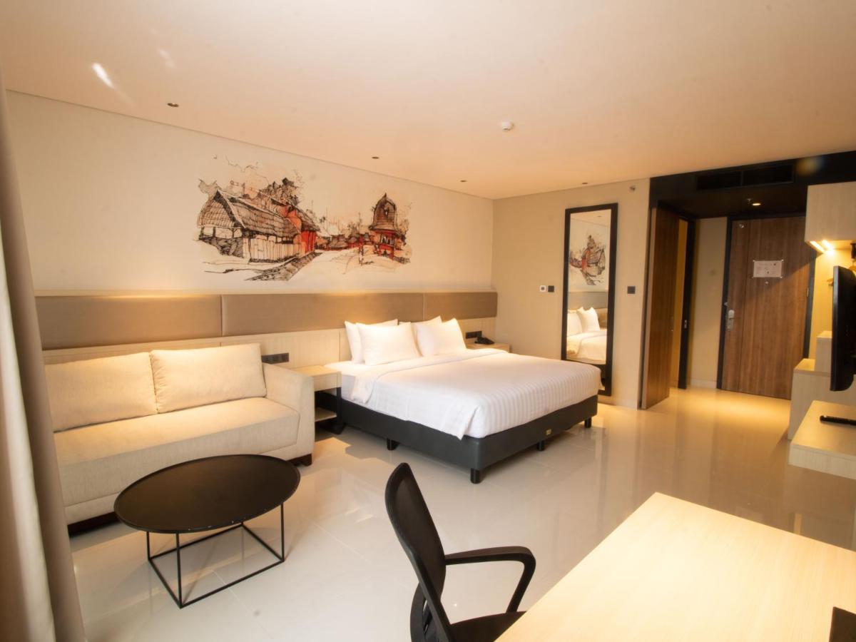 Prime Park Hotel & Convention Lombok Mataram Bagian luar foto